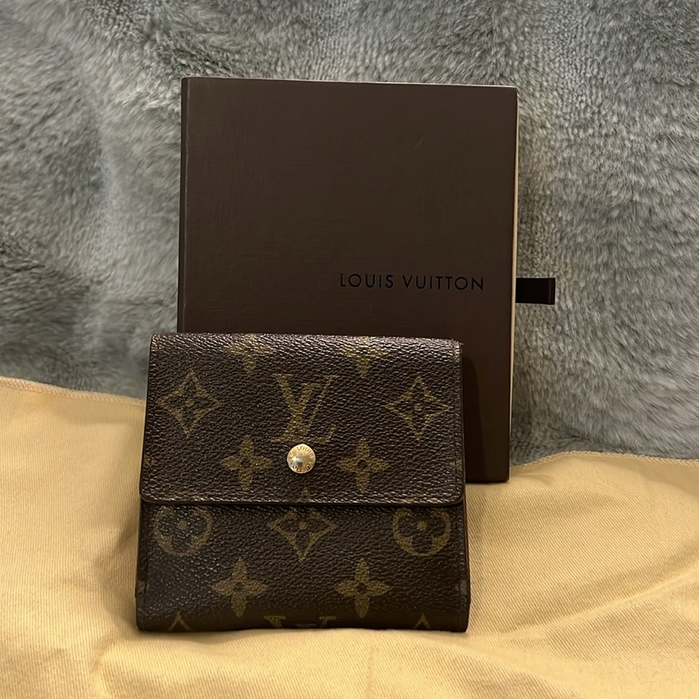 Louis Vuitton Monogram Elise Compact Wallet - Picture 2 of 13